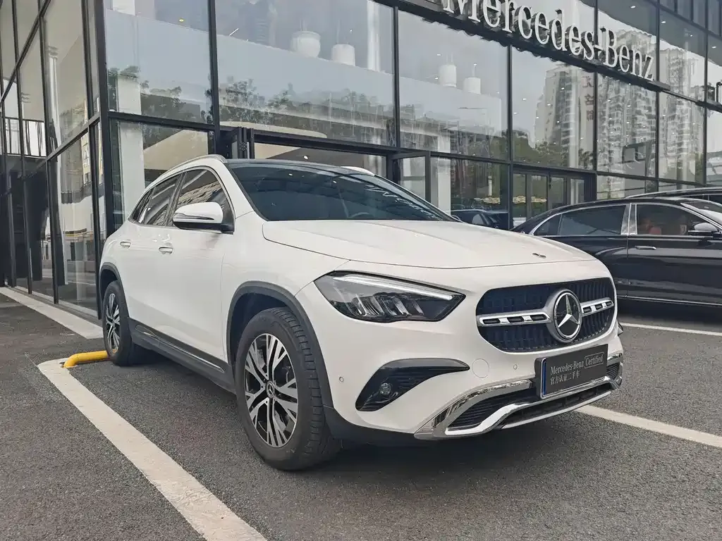 Mercedes-Benz GLA — фото 6