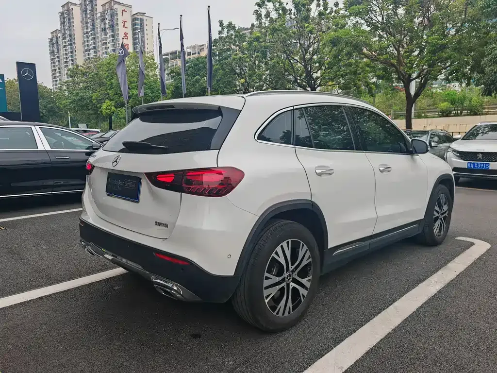 Mercedes-Benz GLA — фото 9