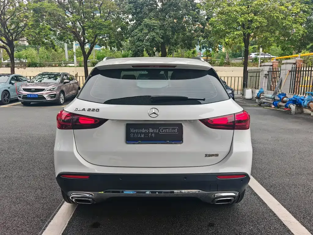 Mercedes-Benz GLA — фото 10