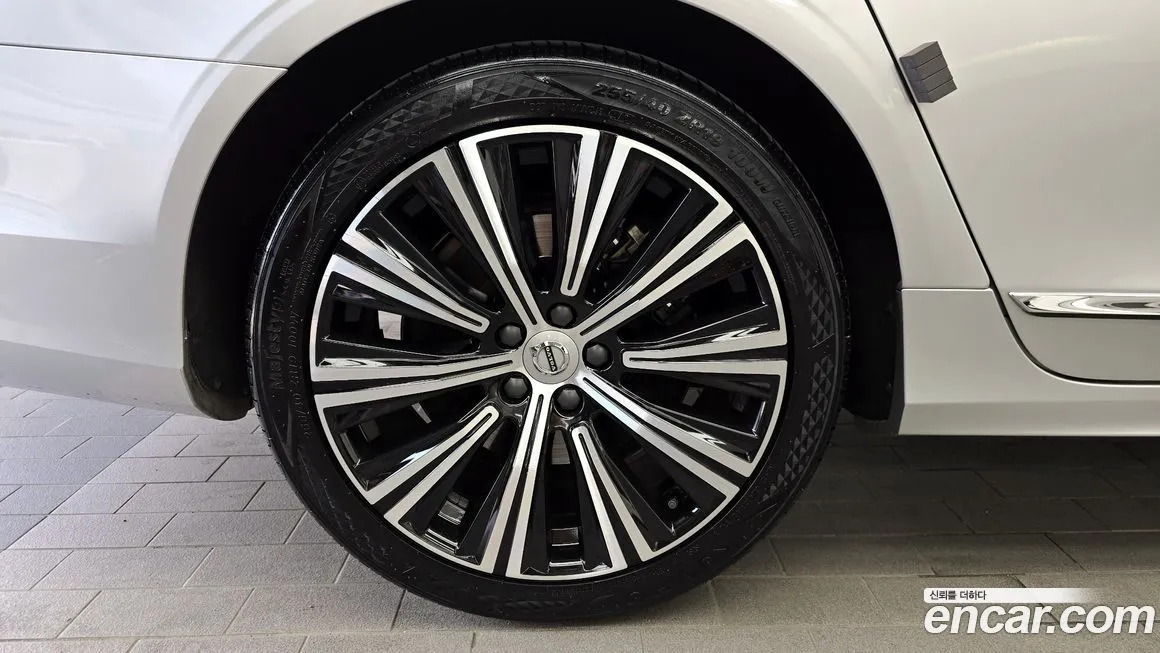 Volvo S90 2022 из KR, фото 8