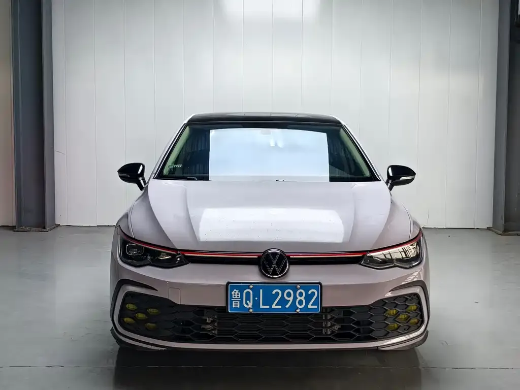 Volkswagen Golf — фото 4
