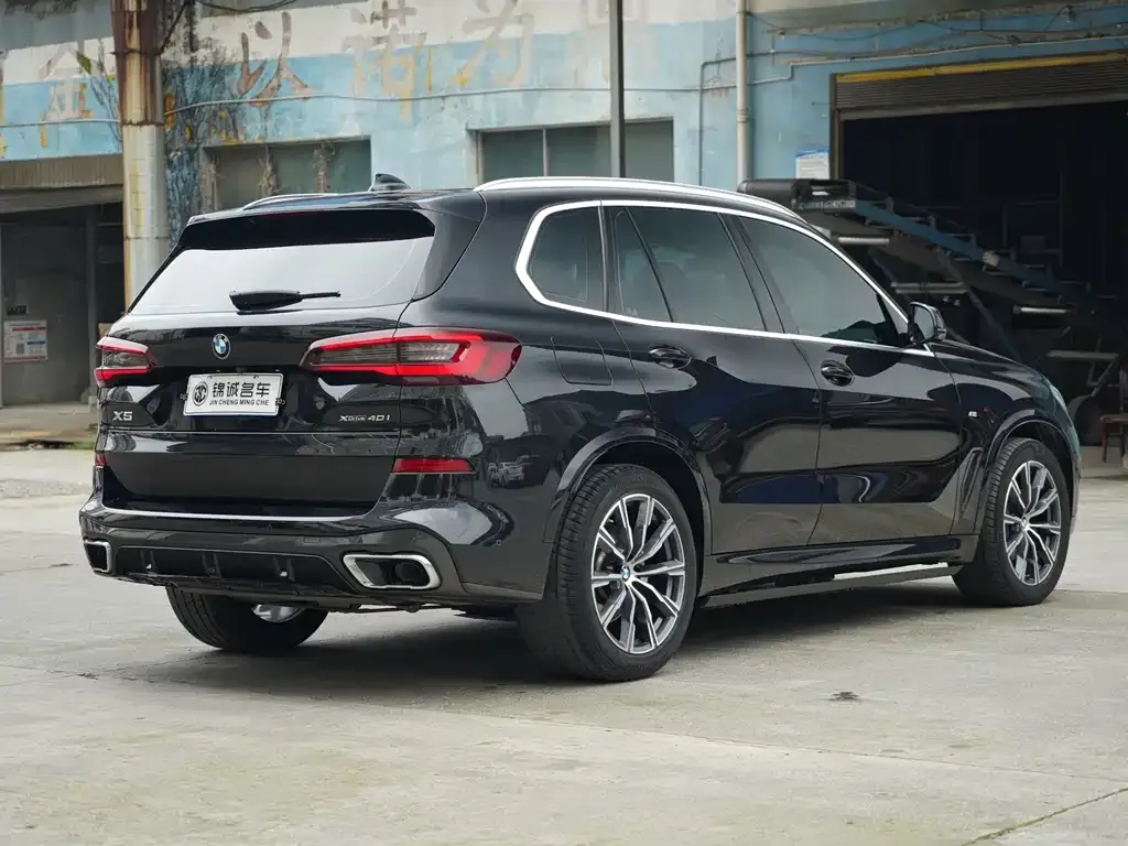 BMW X5 (Import) — фото 9