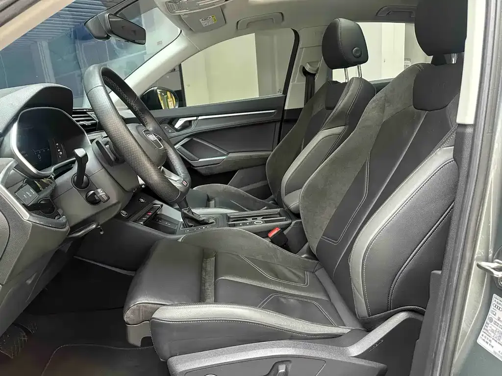 Audi Q3 Sportback — фото 4