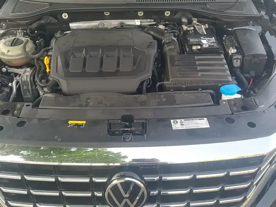 Volkswagen Passat — фото 10