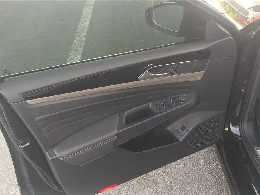Volkswagen Passat — фото 3