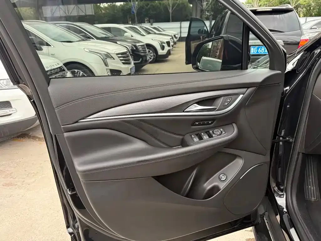 Buick Enclave 2021 из CN, фото 4