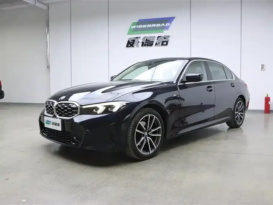 BMW 3 Series 2024 из CN, фото 1