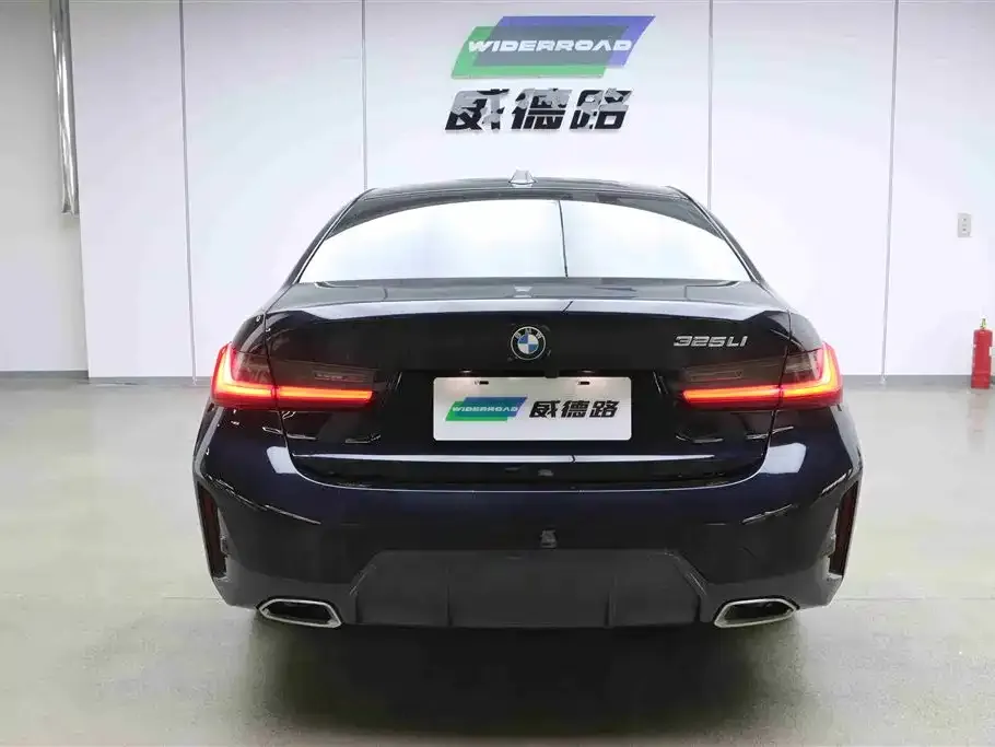 BMW 3 Series 2024 из CN, фото 5