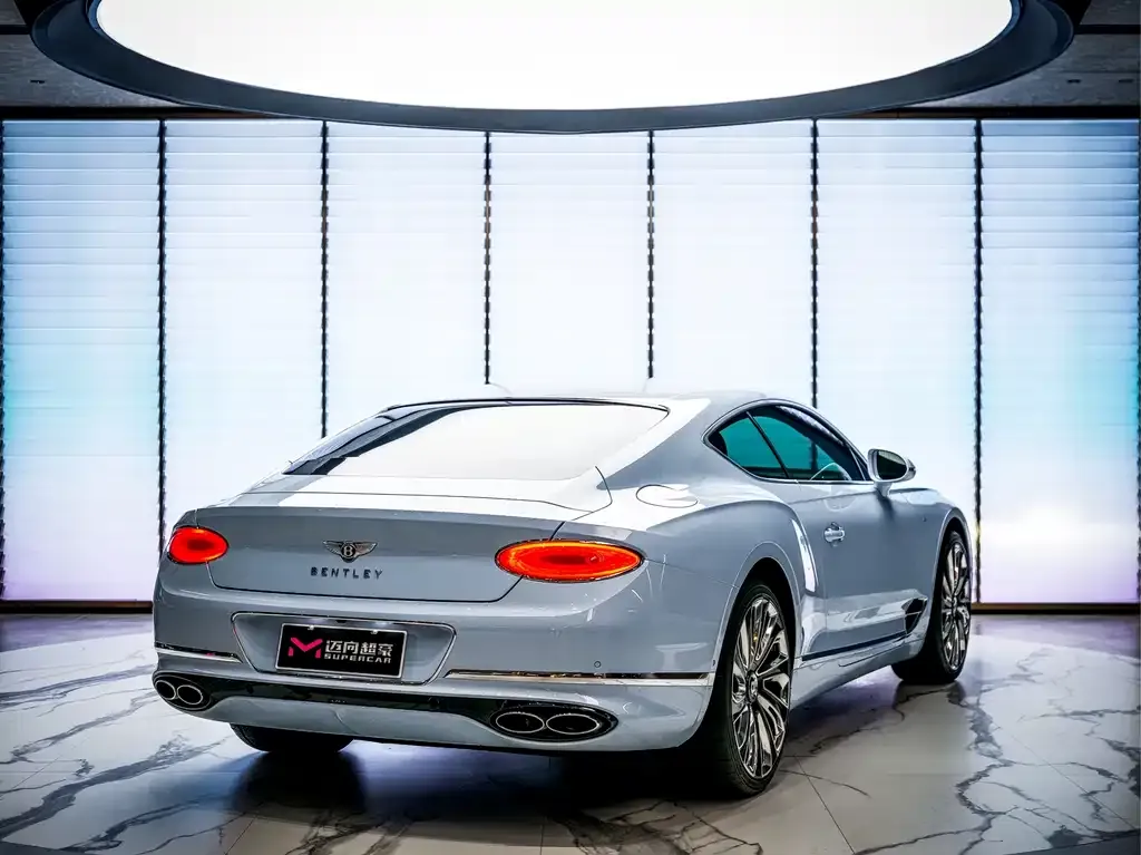 Bentley Continental — фото 6