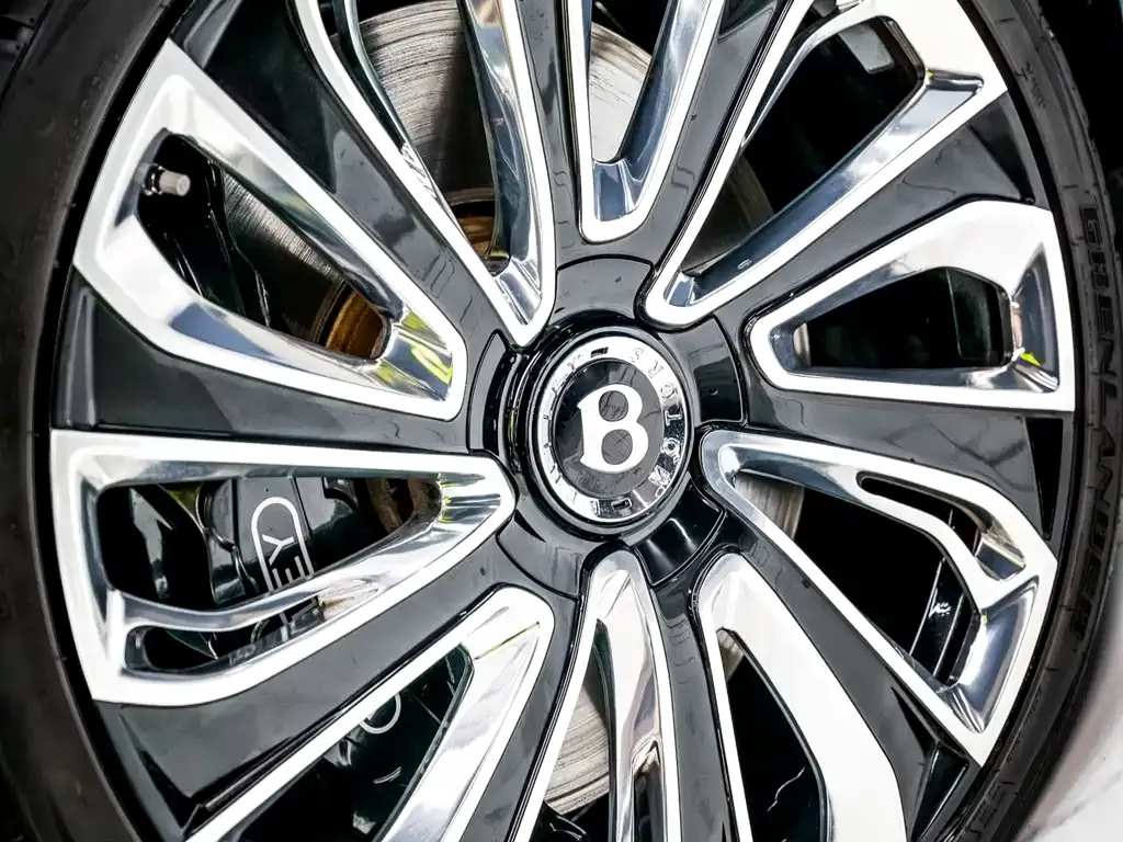 Bentley Continental — фото 5