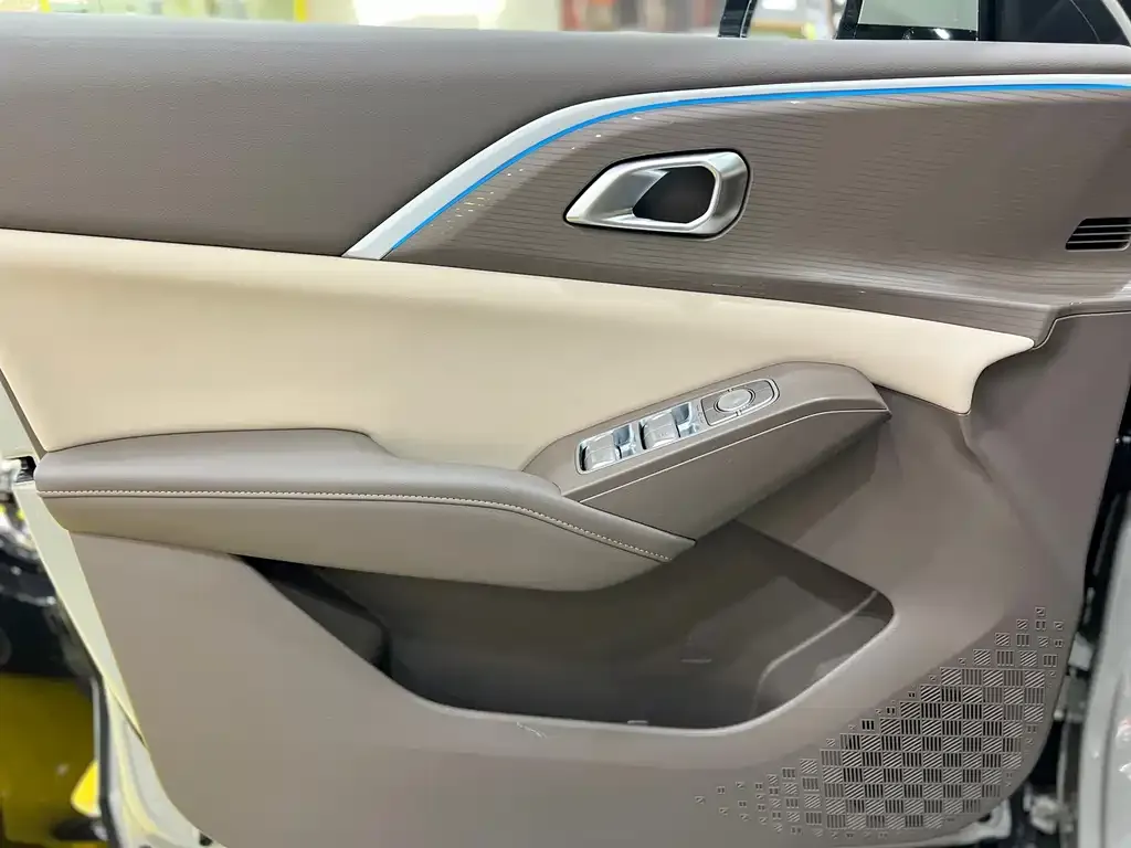 Haval H6L 2026 из CN, фото 8