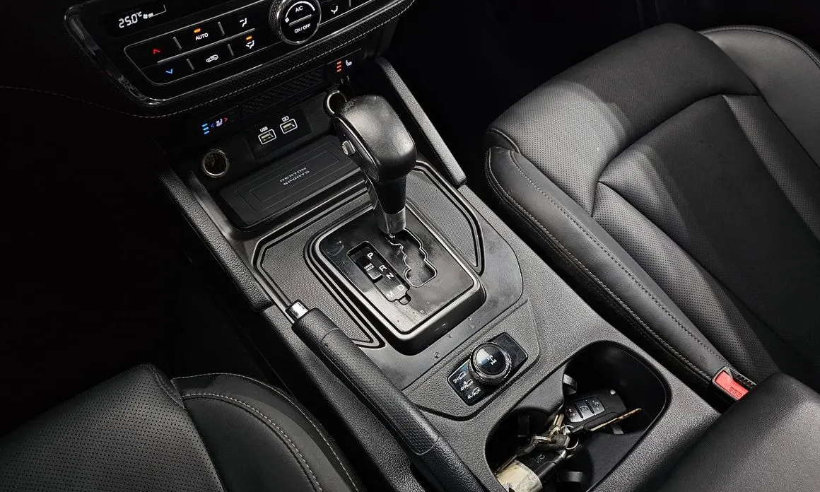 KG Mobility (Ssangyong) Rexton — фото 3