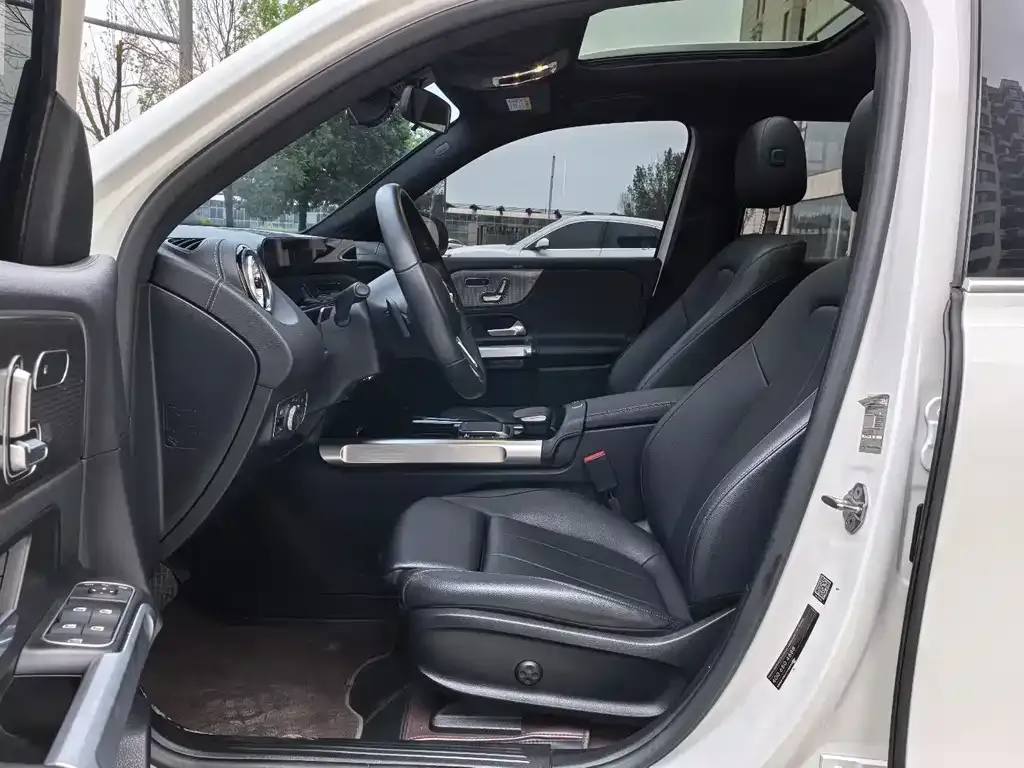 Mercedes-Benz EQB 2022 из CN, фото 7
