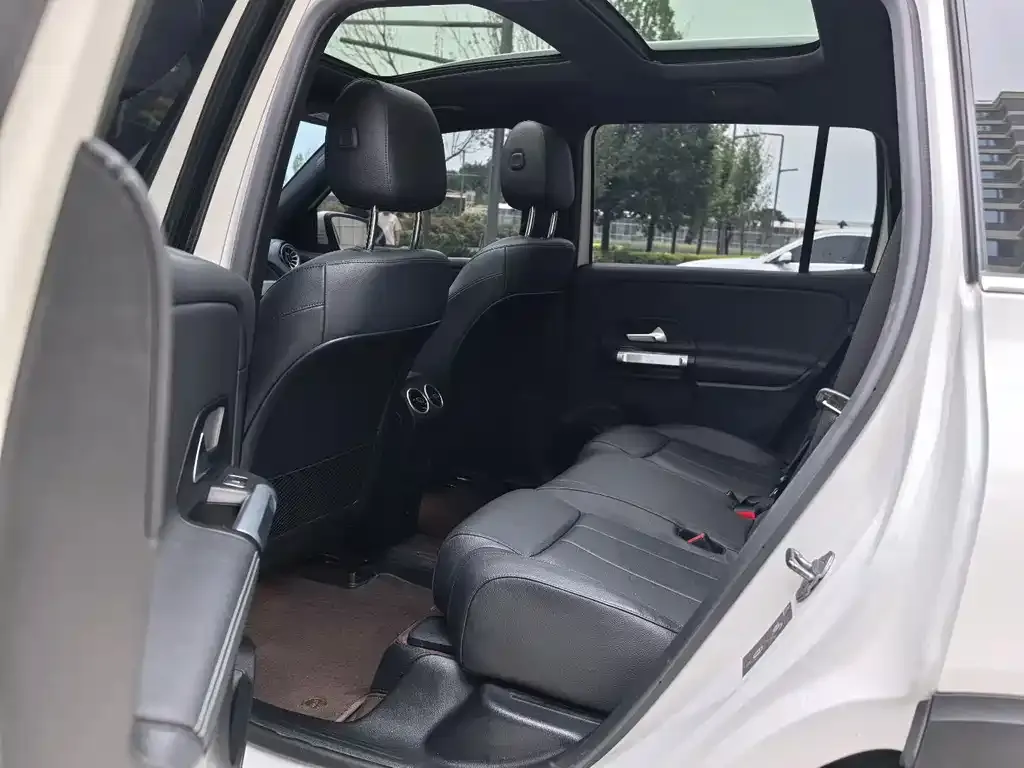 Mercedes-Benz EQB 2022 из CN, фото 2