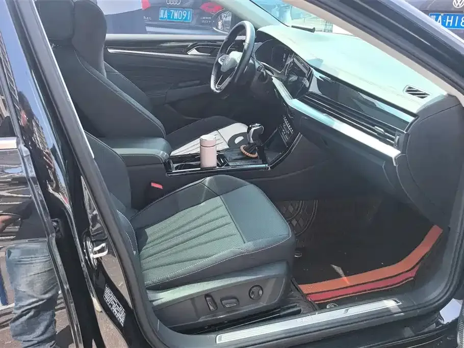 Volkswagen Passat — фото 3
