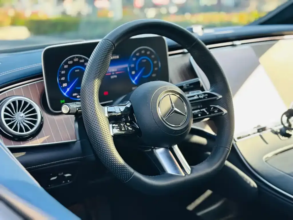 Mercedes-Benz EQE 2024 из CN, фото 3