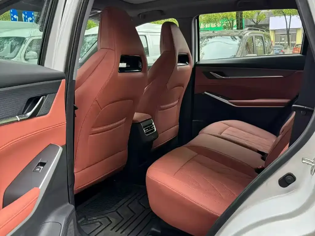 Changan CS75PLUS — фото 2