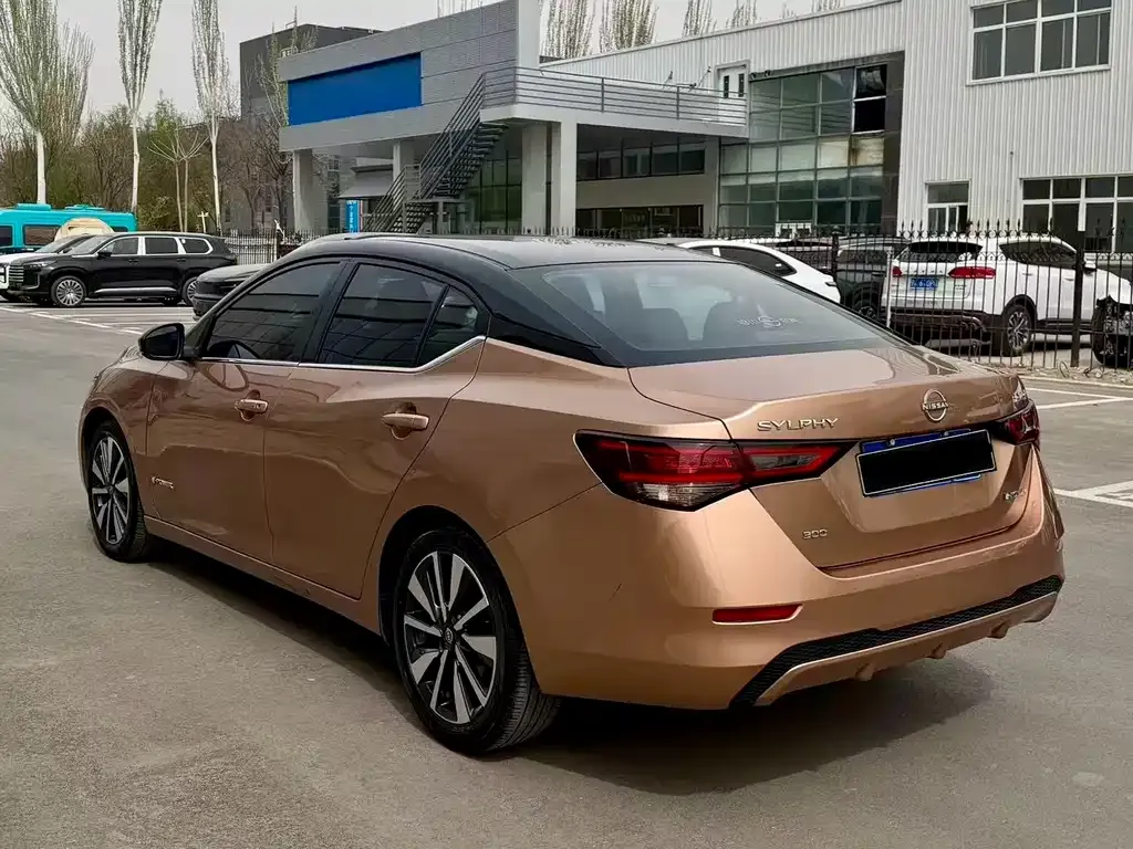Nissan Sylphy 2022 из CN, фото 9