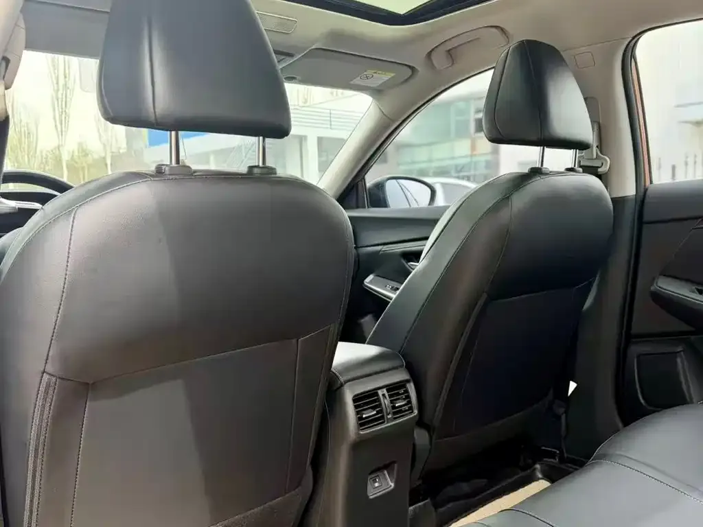 Nissan Sylphy 2022 из CN, фото 4