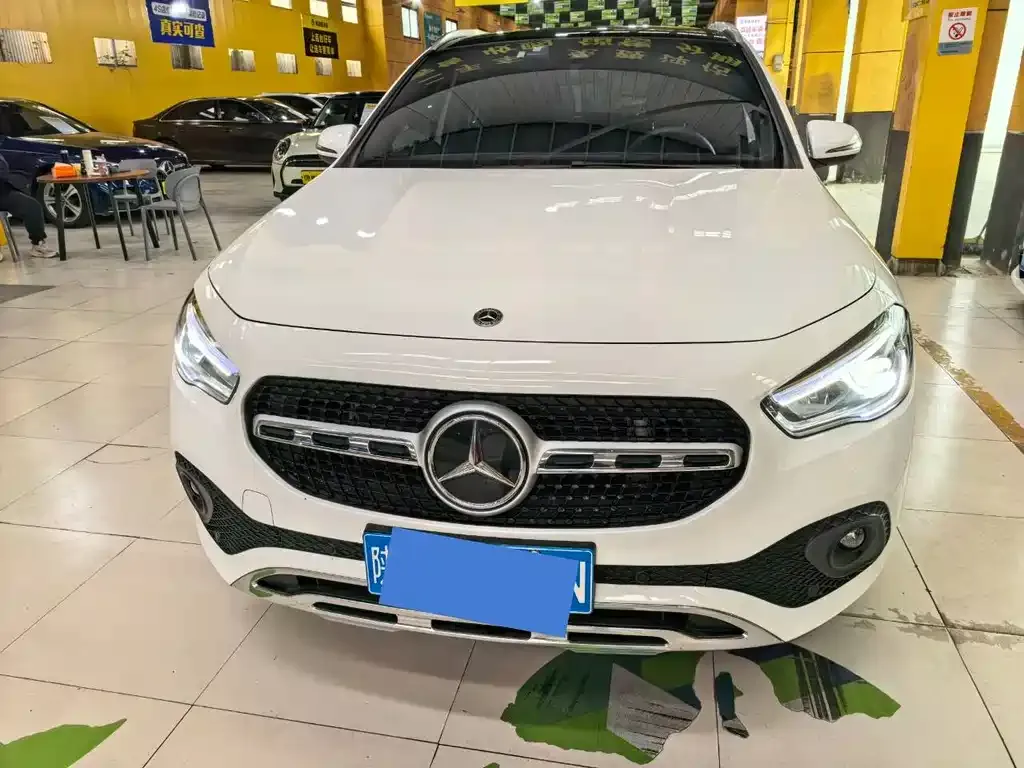 Mercedes-Benz GLA — фото 2