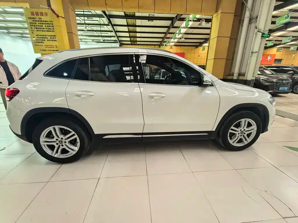 Mercedes-Benz GLA — фото 4