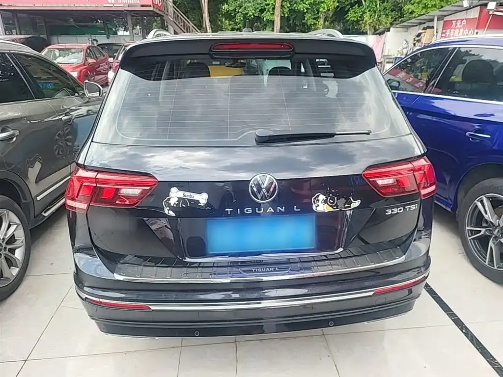 Volkswagen Tiguan L — фото 2