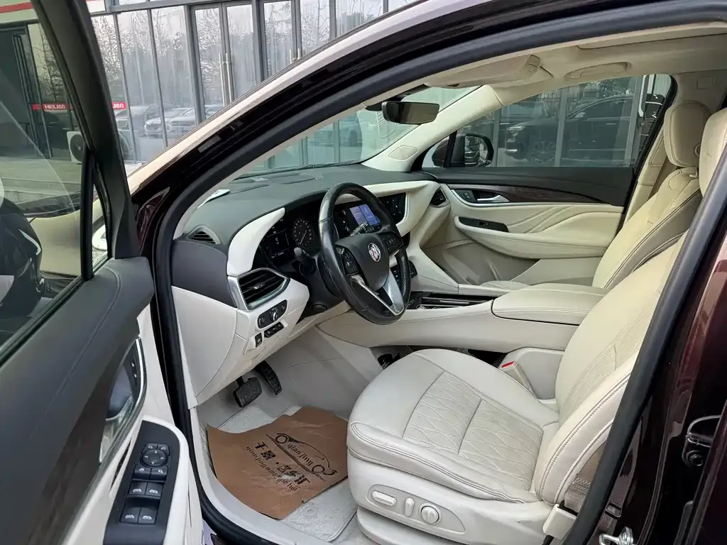Buick Enclave — фото 10