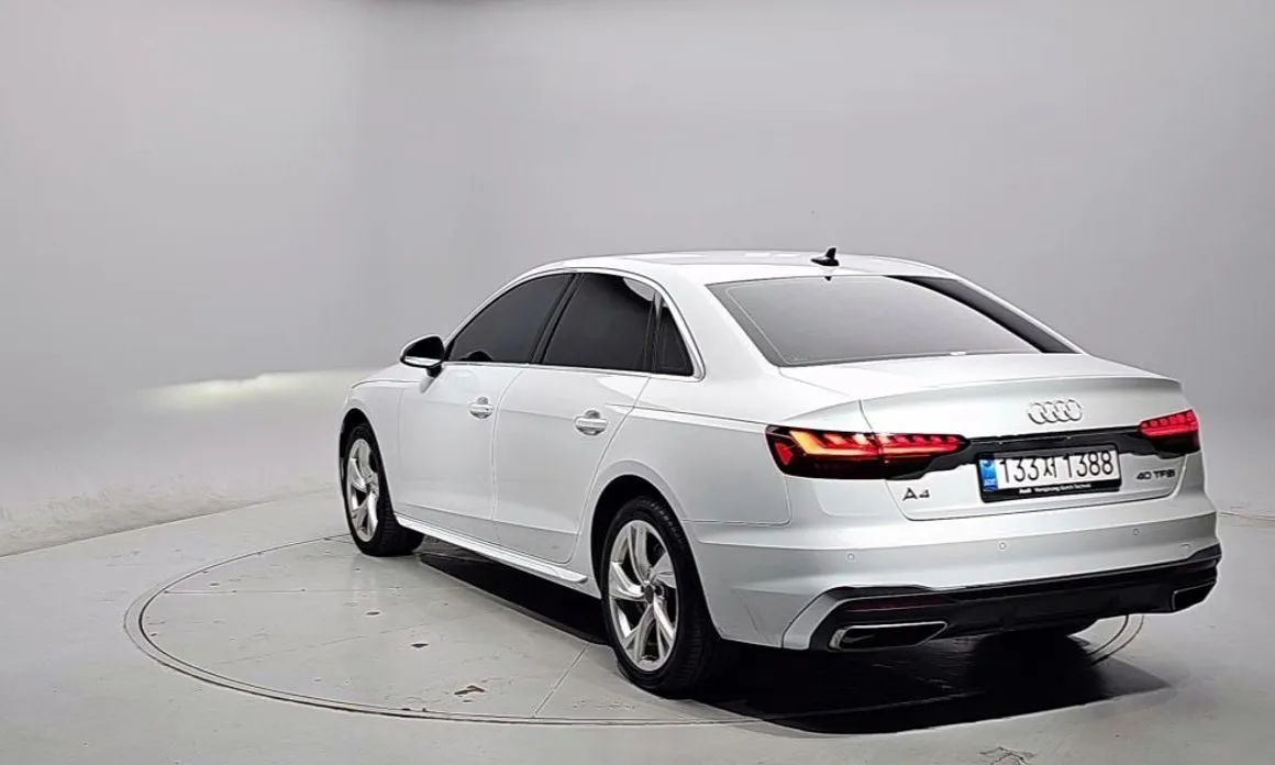 Audi A4 2021 из KR, фото 8