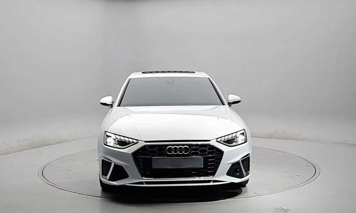 Audi A4 2021 из KR, фото 2