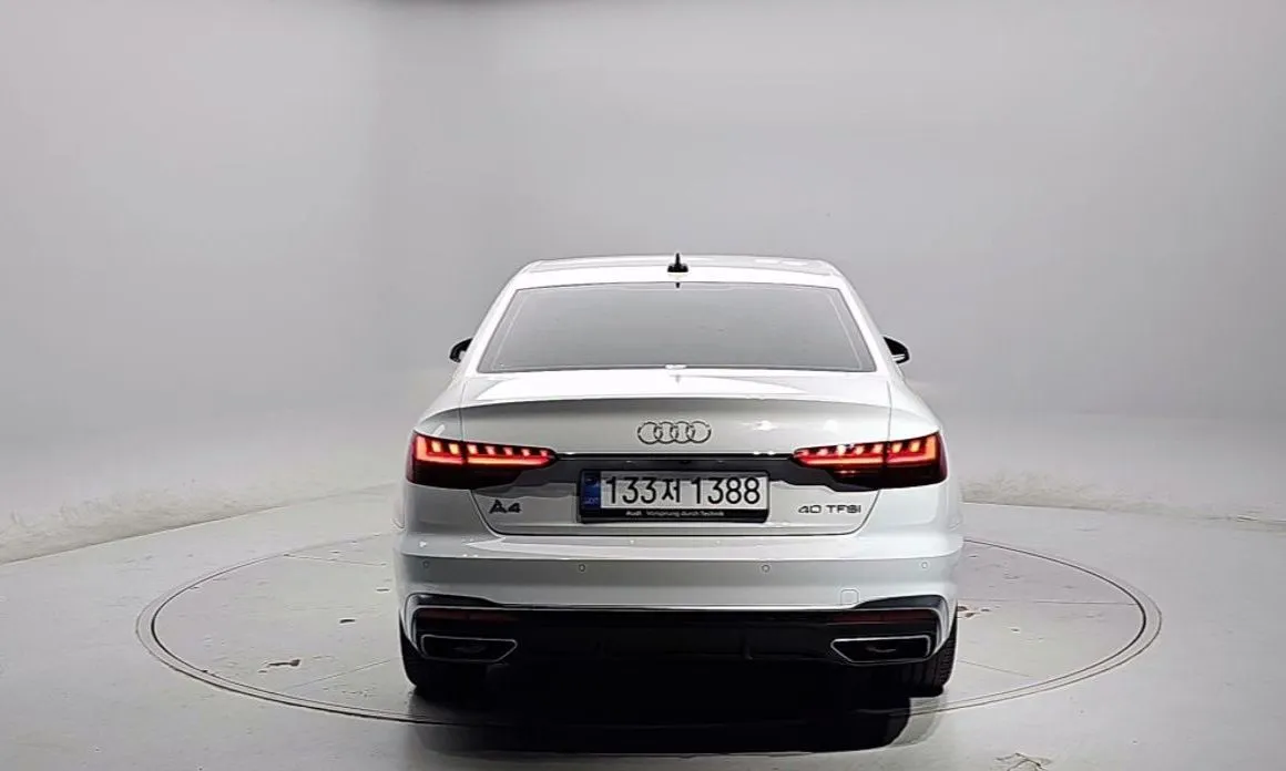Audi A4 2021 из KR, фото 9