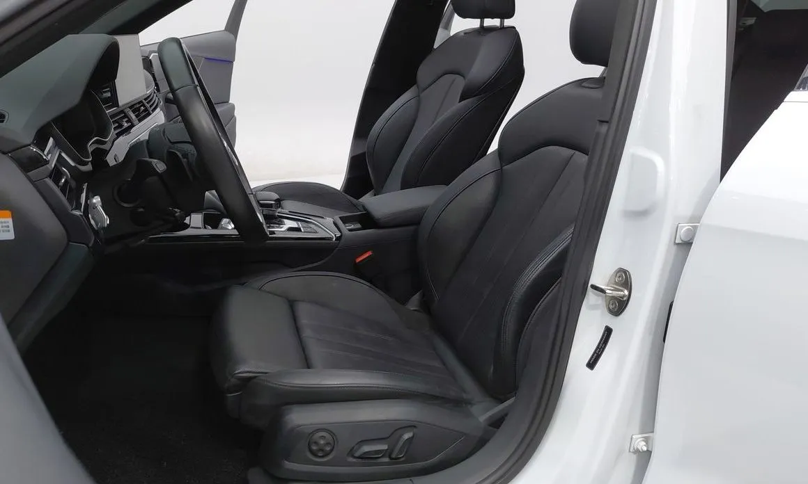 Audi A4 2021 из KR, фото 3