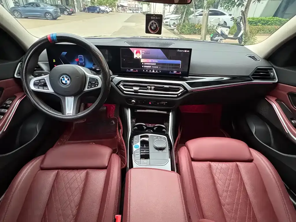 BMW i3 — фото 3