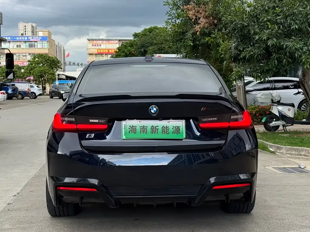 BMW i3 — фото 5