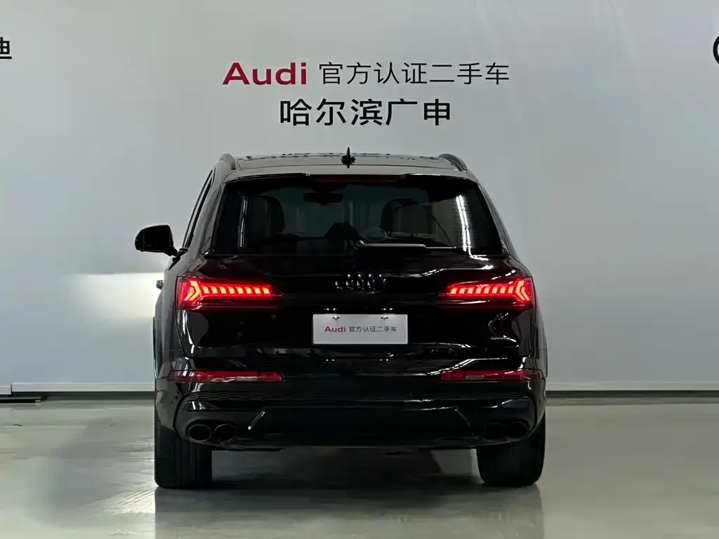 Audi Q7 — фото 2