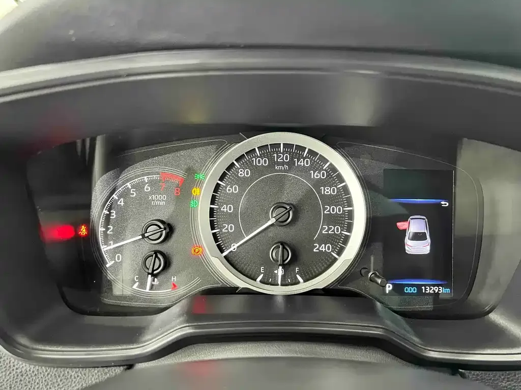 Toyota Corolla 2023 из CN, фото 6