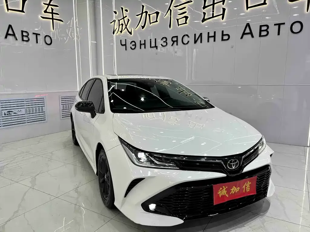 Toyota Corolla 2023 из CN, фото 2