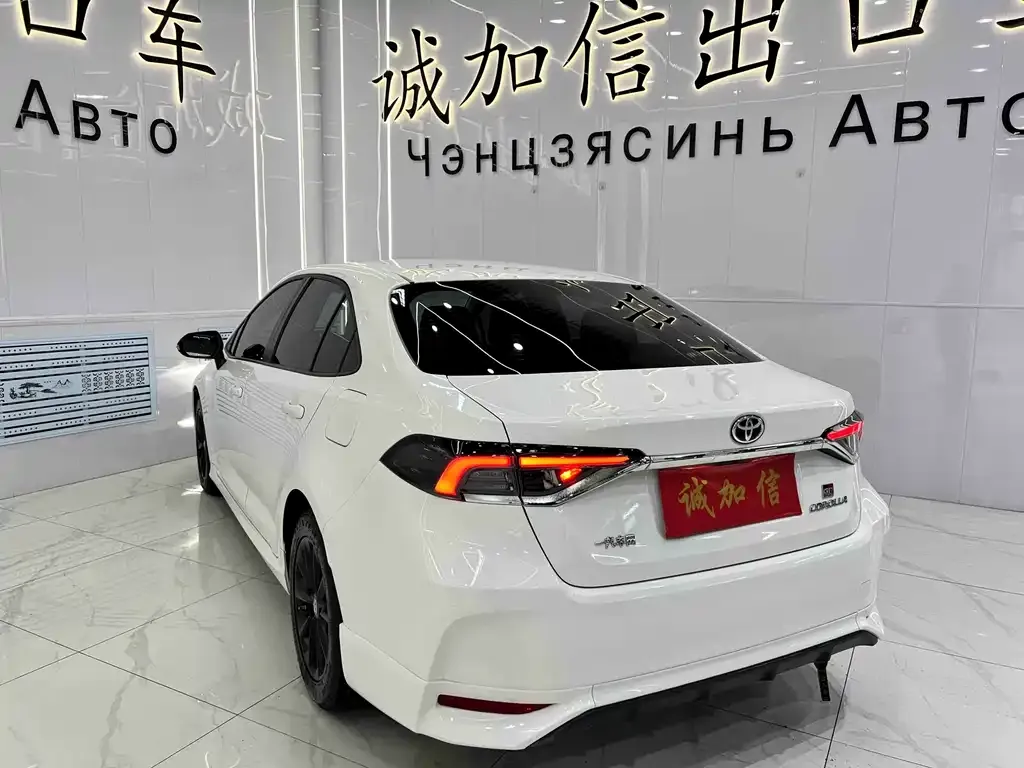 Toyota Corolla 2023 из CN, фото 5