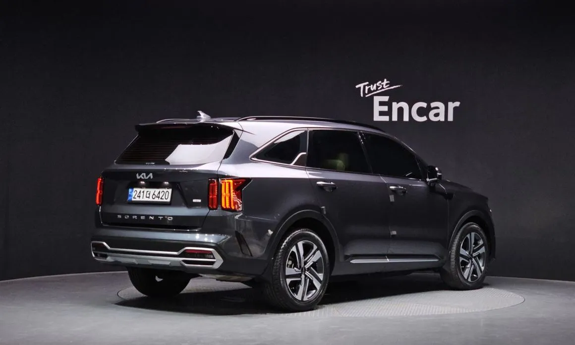 Kia Sorento — фото 7