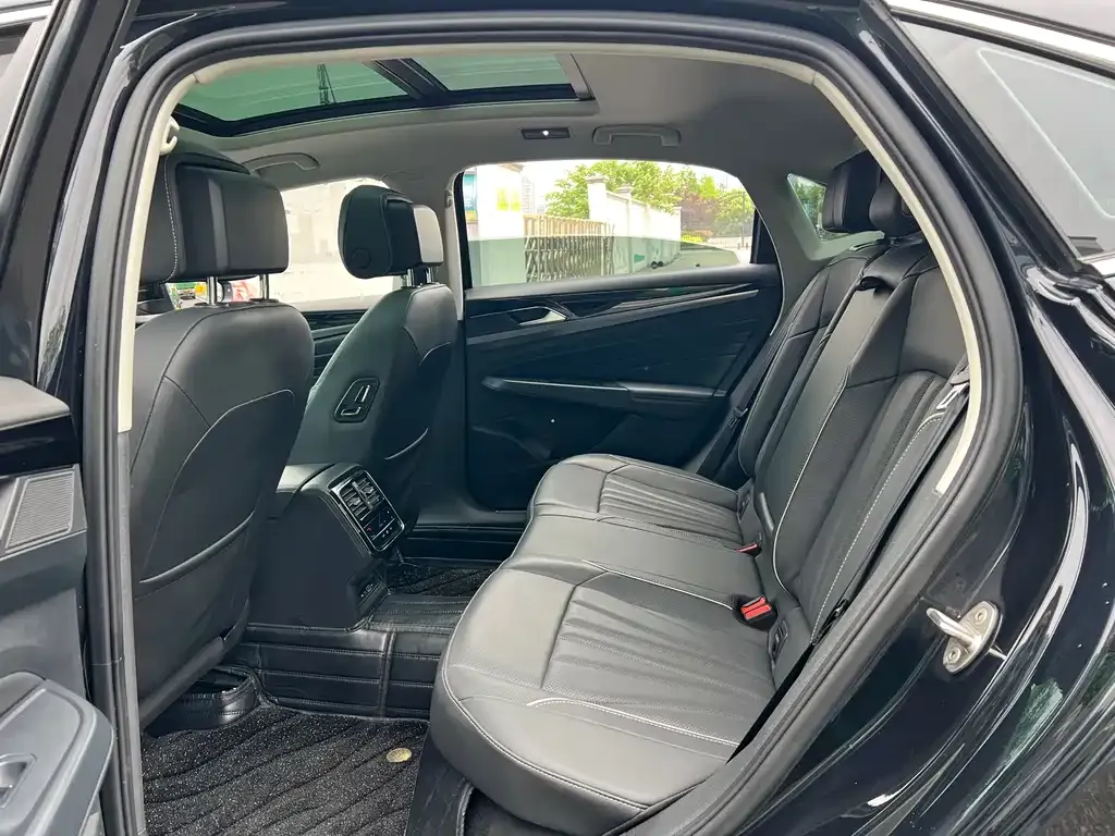Volkswagen Passat — фото 4