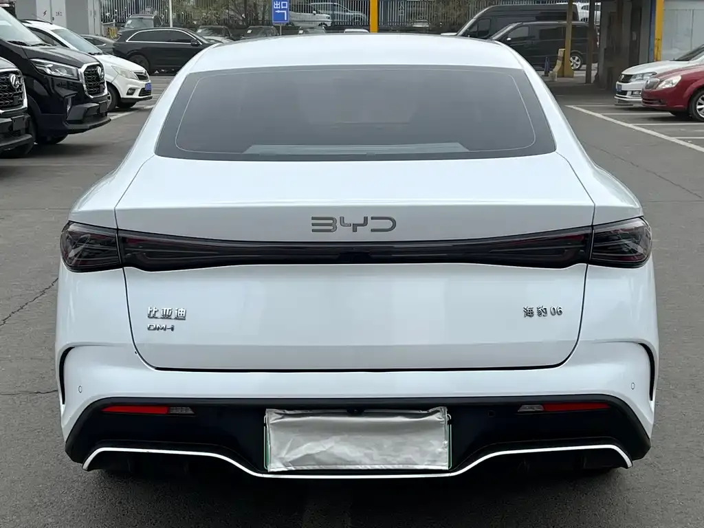 BYD Seal 06 — фото 6