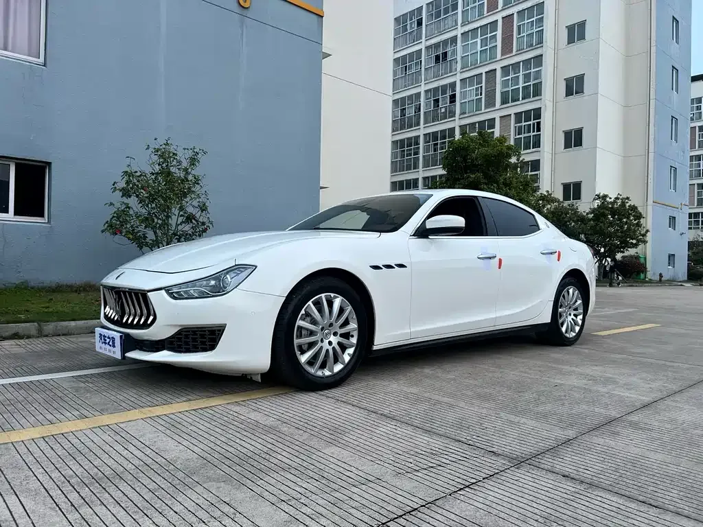Maserati Ghibli — фото 6