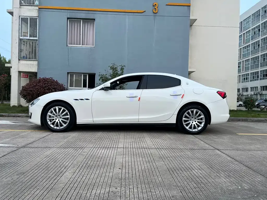 Maserati Ghibli — фото 4