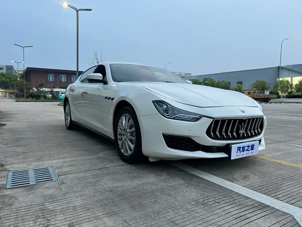 Maserati Ghibli — фото 3