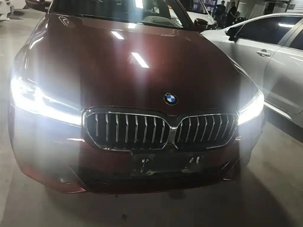 BMW 5 Series — фото 2