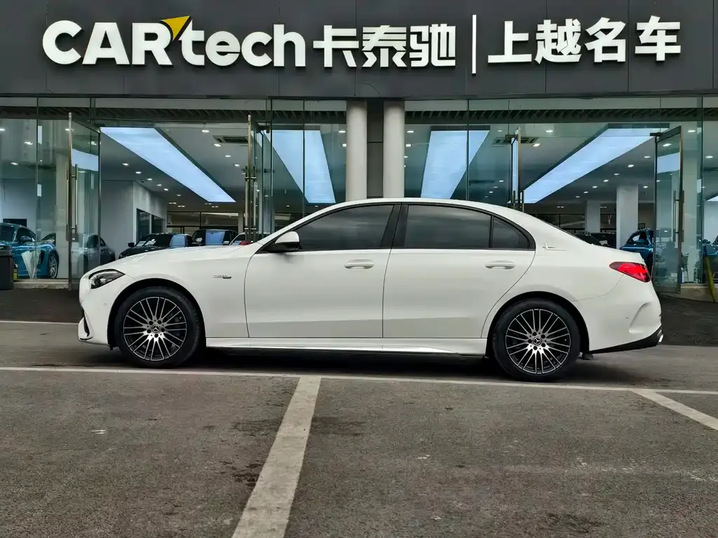 Mercedes-Benz C-Class — фото 10