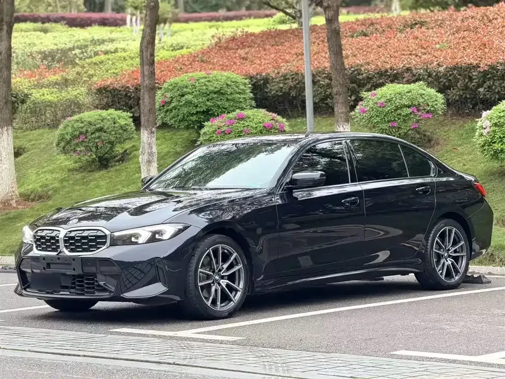BMW 3 Series — фото 1