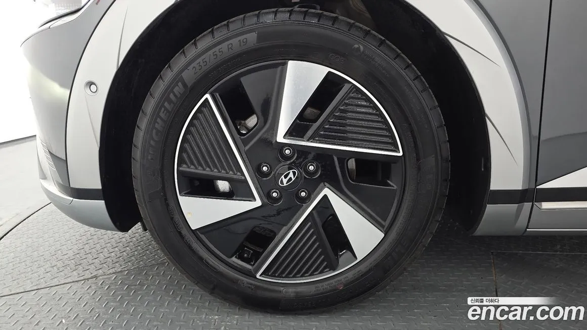 Hyundai Ioniq5 — фото 7