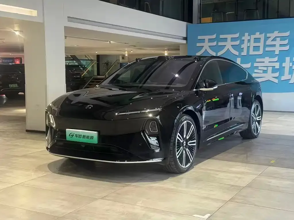 NIO ET9