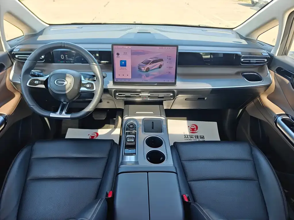 GAC Motor E8 Hybrid 2024 из CN, фото 2
