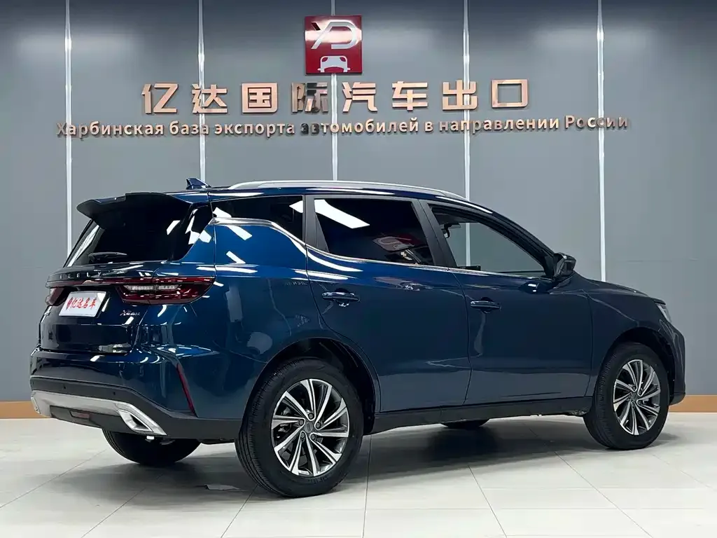 Geely Vision X6 — фото 8